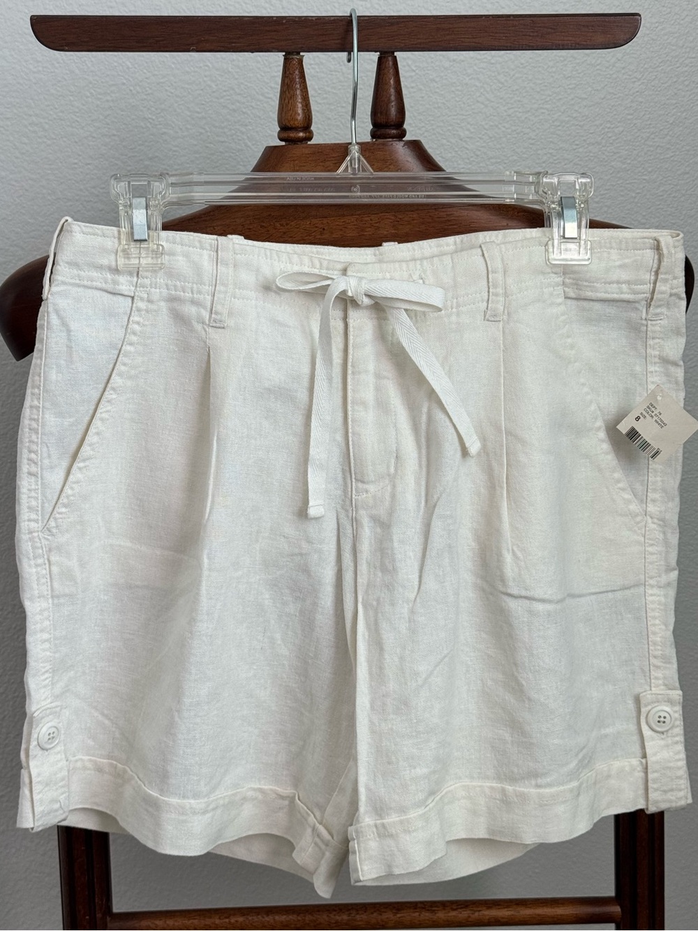 NWT Envision Studio White Linen Blend Shorts Resort Coastal Beach Summer Size 8